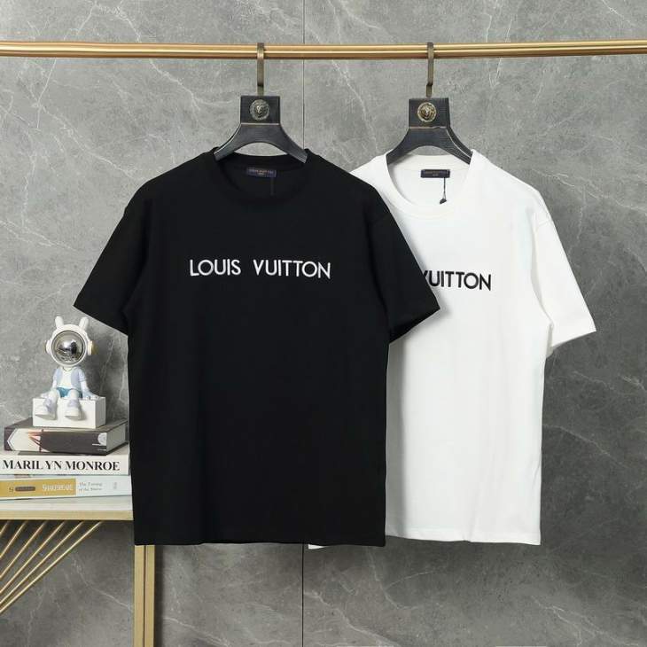 Picture of Louis Vuitton T Shirts Short _SKULVM-2XLaztxQ238674